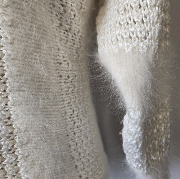 FRANCO VALERIE Vintage Cream Knit And Mohair Sweater. Size Small - Picture 7 of 10